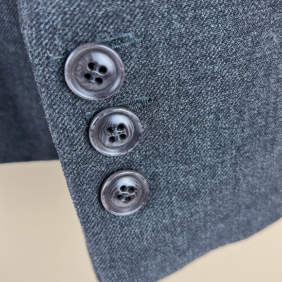 Max Mara Lycra Sensations Virgin Wool Grey Blazer - Picture 4 of 11